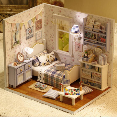 Mini Bed Room Dollhouse