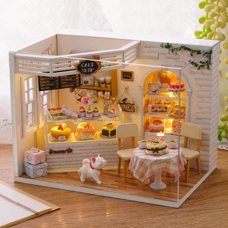 Cake Shop Dollhouse with LED Lights