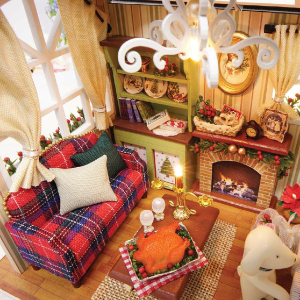 Christmas Themed Living Room Dollhouse