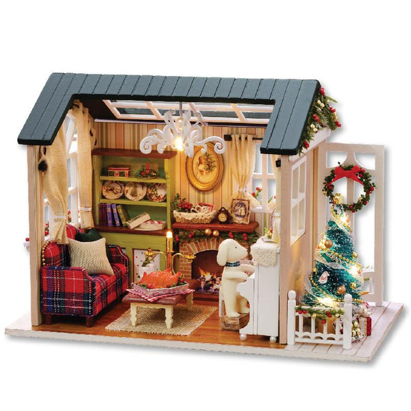 Christmas Themed Living Room Dollhouse
