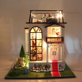 Transparent DIY Dollhouse