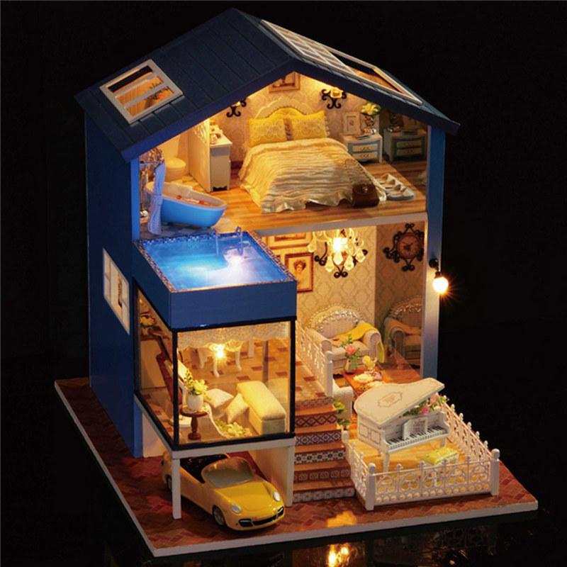 Two Tier Deck Dollhouse with Furnitures and LED Lights