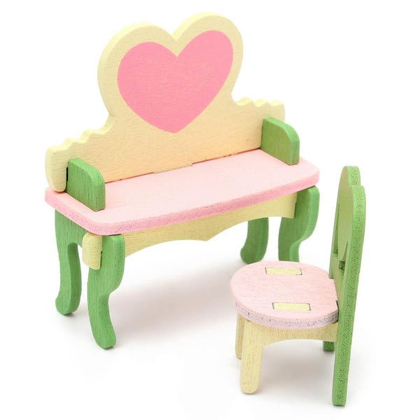 Delicate Dollhouse Furniture Set